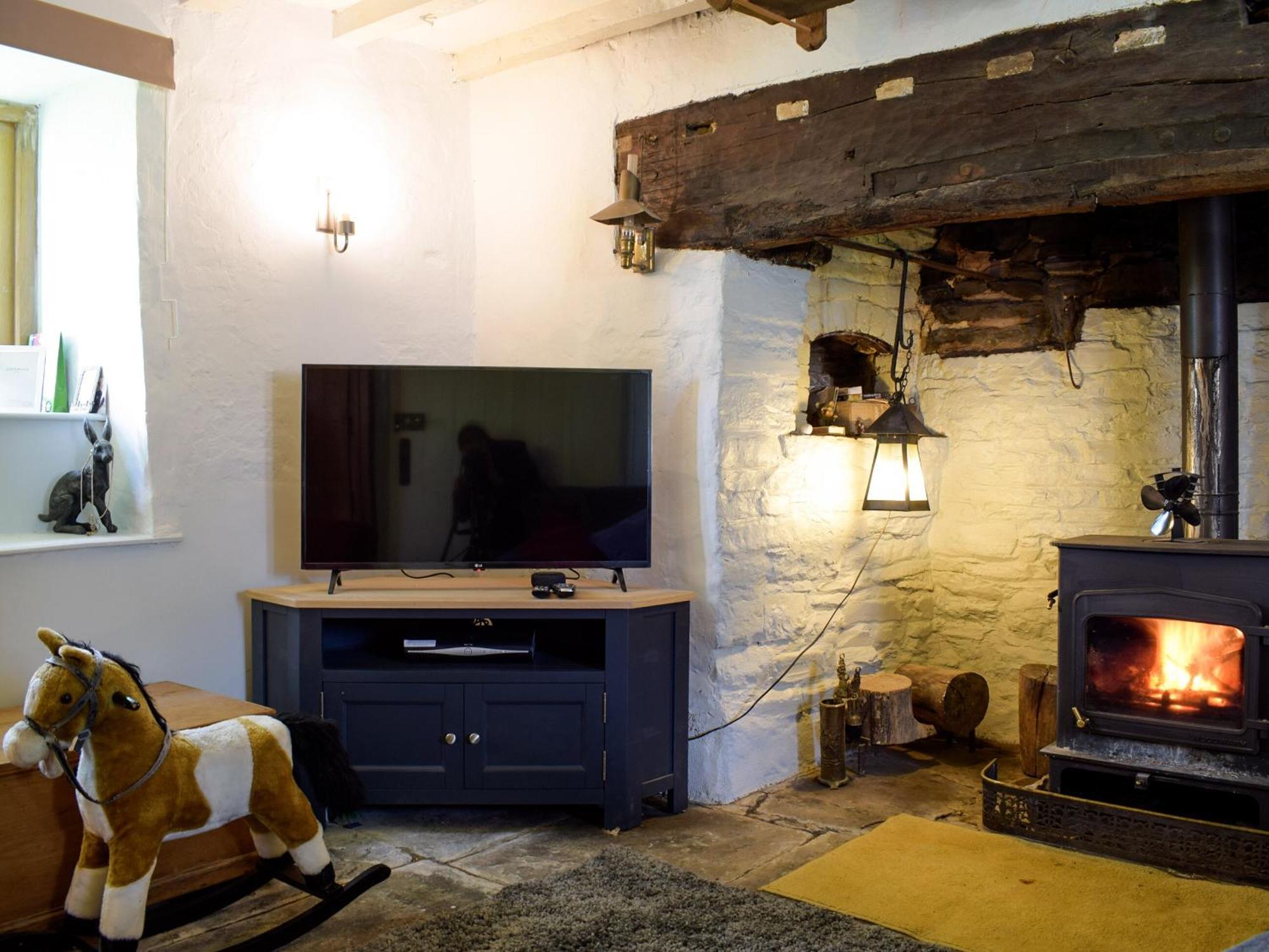 Lower Goytre Farmhouse Llanfair Waterdine Esterno foto